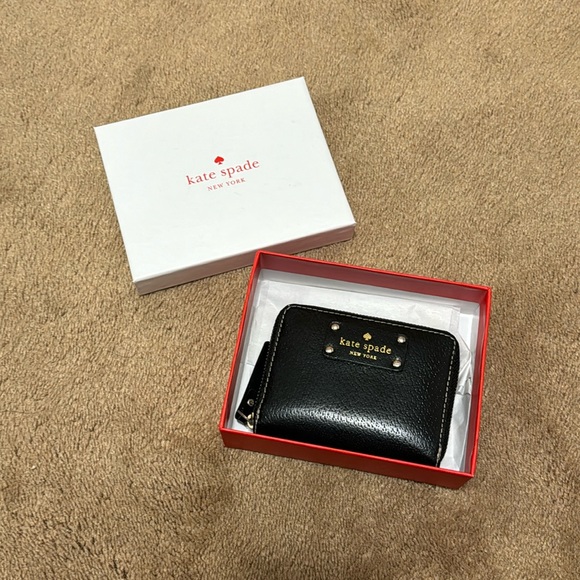 Kate Spade Wellesley Black Small Wallet - Picture 2 of 16
